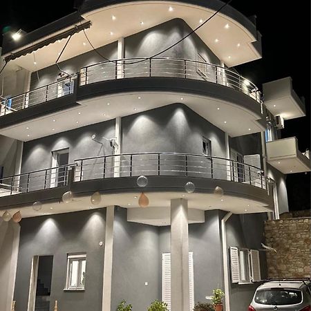 ساراندا Noya Suites Sr المظهر الخارجي الصورة